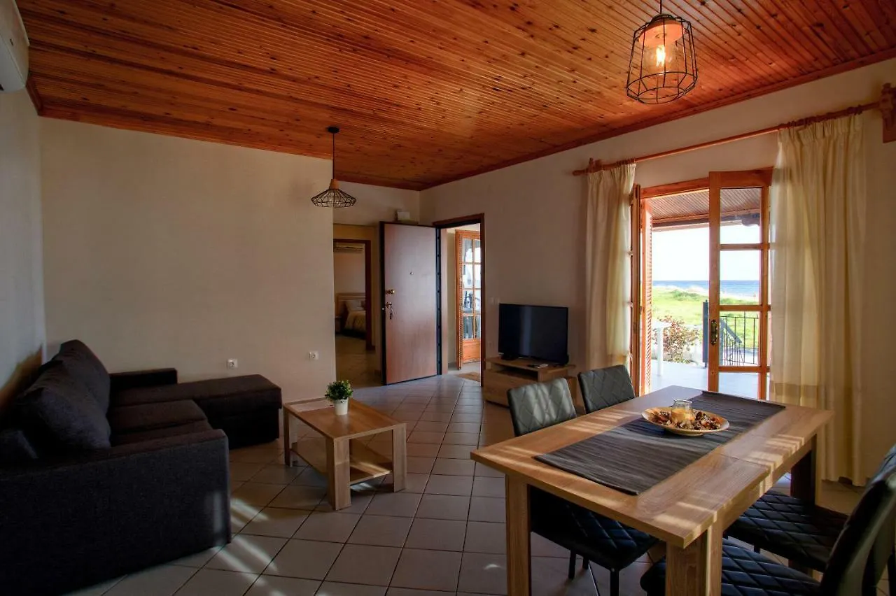Halkidiki Seafront Beach House Nea Kallikrateia